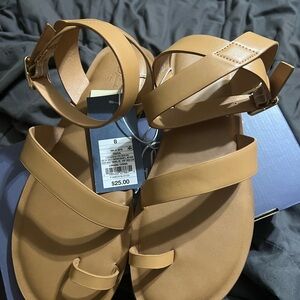 Women's Tan Sandals